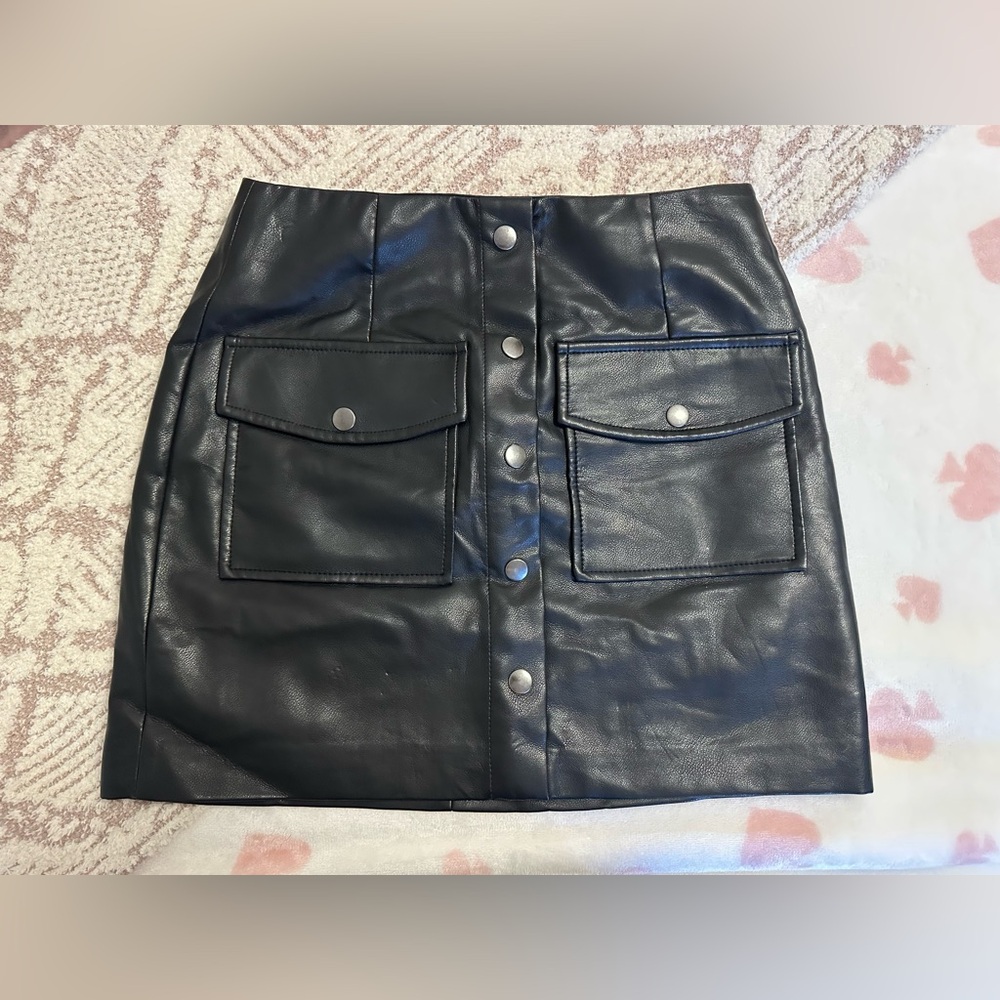 Wayf Black Mini Skirt with Front Pockets